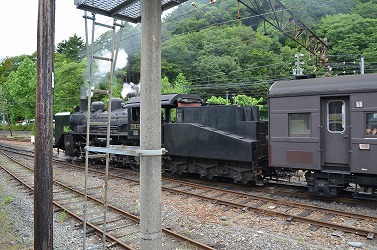 千頭駅発14時50分。