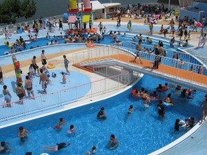 パルプール (遊園地・浜名湖パルパル内のプール)