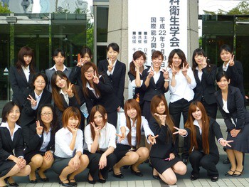 学生より…