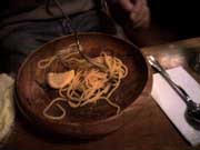 うにスパ食べてチラシ配りィ!