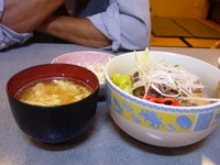 どすごい丼のお客様