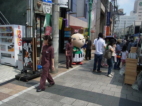 家康くん モール街軽トラ市出陣!!