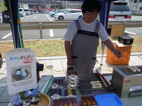 家康くん モール街軽トラ市出陣!!