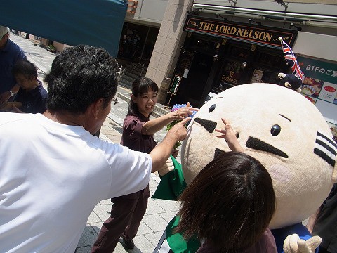 家康くん モール街軽トラ市出陣!!