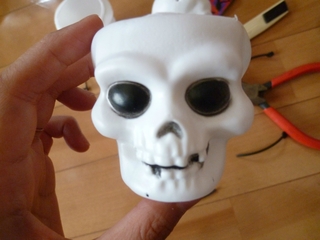 思いがけず、エグめに仕上がった Halloween Wreath 思いがけず、エグめに仕上がった Halloween Wreath