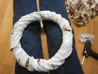 思いがけず、エグめに仕上がった Halloween Wreath 思いがけず、エグめに仕上がった Halloween Wreath