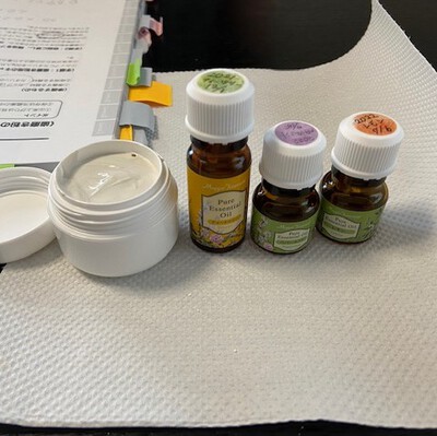 アロマで歯磨き粉を作りました アロマで歯磨き粉を作りました