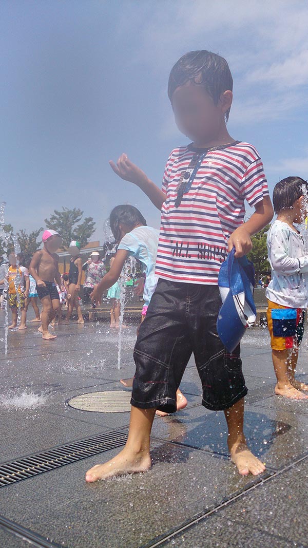 水遊び゚.+:。ヽ(´∀`)ノ゚.+:。 水遊び゚.+:。ヽ(´∀`)ノ゚.+:。