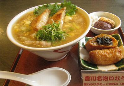 豊川稲荷(いなりうどん)