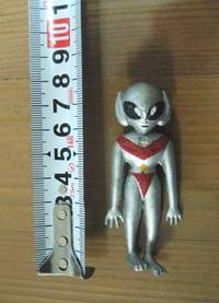 でかでかエイリアン