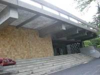 ■倉吉市役所庁舎