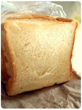 ペリカンさんの食パン