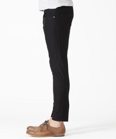 ワンダーシェイプスキニーテーパードパンツ/MENS MELROSE ワンダーシェイプスキニーテーパードパンツ/MENS MELROSE