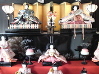 今日はひと月後れの『ひな祭り』