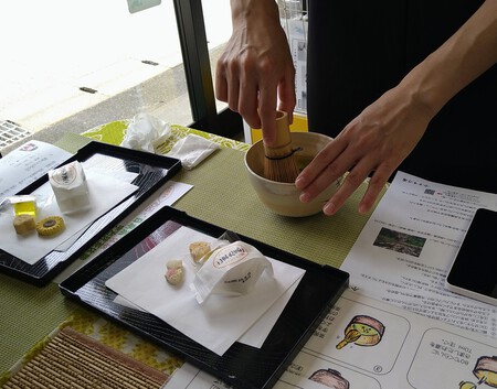 お店で抹茶体験(*^^*)