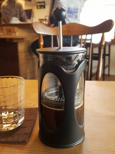 Cafe Black Bird Cafe Black Bird