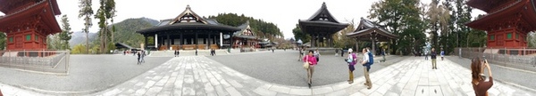 身延山久遠寺を訪ねる。 身延山久遠寺を訪ねる。