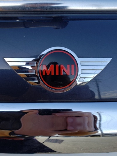 MINIをいぢる・・・エンブレム修正 MINIをいぢる・・・エンブレム修正