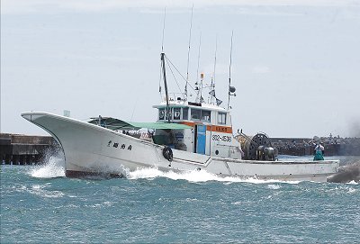 舞阪しらす漁 今切凱旋の兵栄丸 開光丸