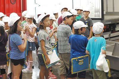 舞阪小学校3年生 舞阪よいところ探し隊がやってきた