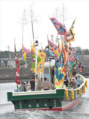 おめでとうございます 漁盛丸新造進水式 おめでとうございます 漁盛丸新造進水式