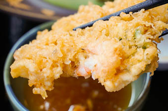 新鮮魚介の天ぷらが美味!(魚処粋さん) 新鮮魚介の天ぷらが美味!(魚処粋さん)