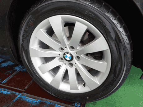 「BMW740i ADVAN Sport V103S装着」 「BMW740i ADVAN Sport V103S装着」