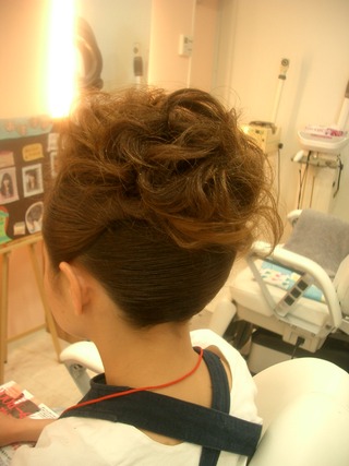 浜松祭り髪型～カールのある華やかアップ～