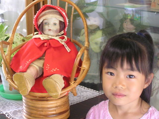 設楽町田峯の青い目の人形