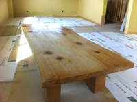 桧（ひのき）のテーブルを塗り替え