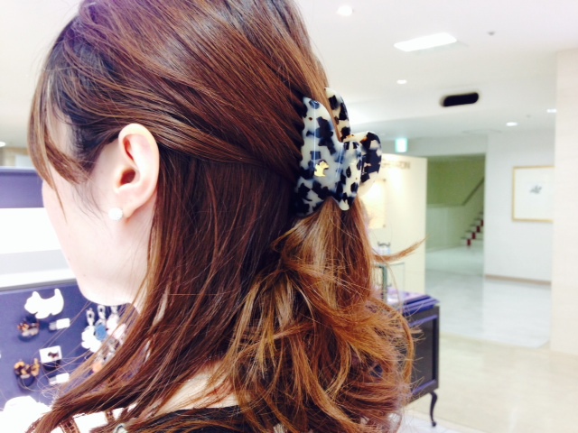SALE／71%OFF】 AGATHA アガタ ヘアクリップ ivv-jva.com