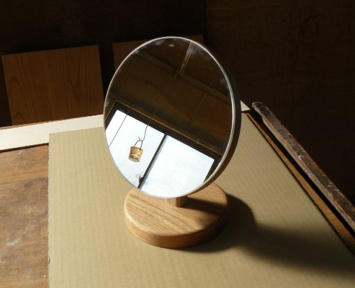 木製円形卓上ミラー　フリーストップメイク鏡