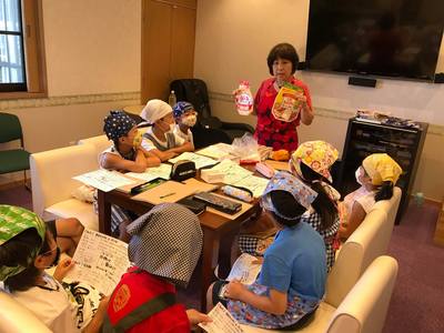 夏休み「自分よのなか塾」7日目～うどん・おやつ作り、アナログゲーム～
