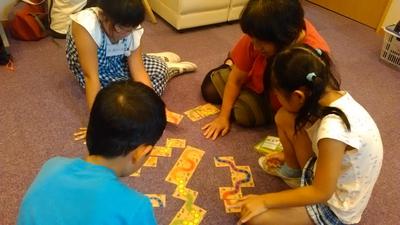夏休み「自分よのなか塾」7日目～うどん・おやつ作り、アナログゲーム～