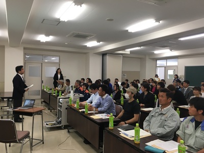 遠江総合高校での「職業人インタビュー」