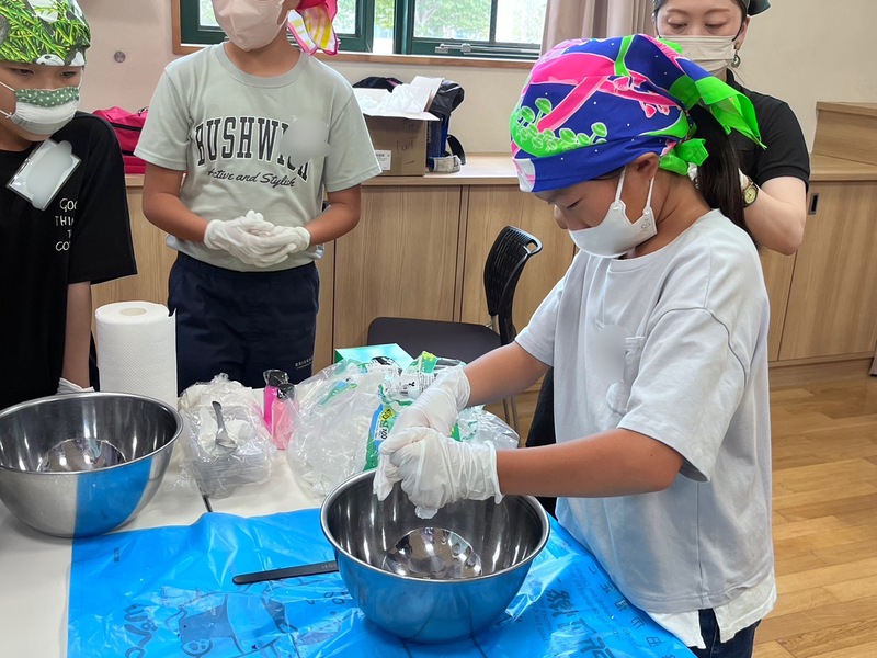 2024年度夏休みわくわく寺子屋〜9日目～入浴剤を作ろう～