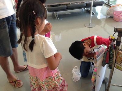 子どもたちの駄菓子屋さん、無事に終了