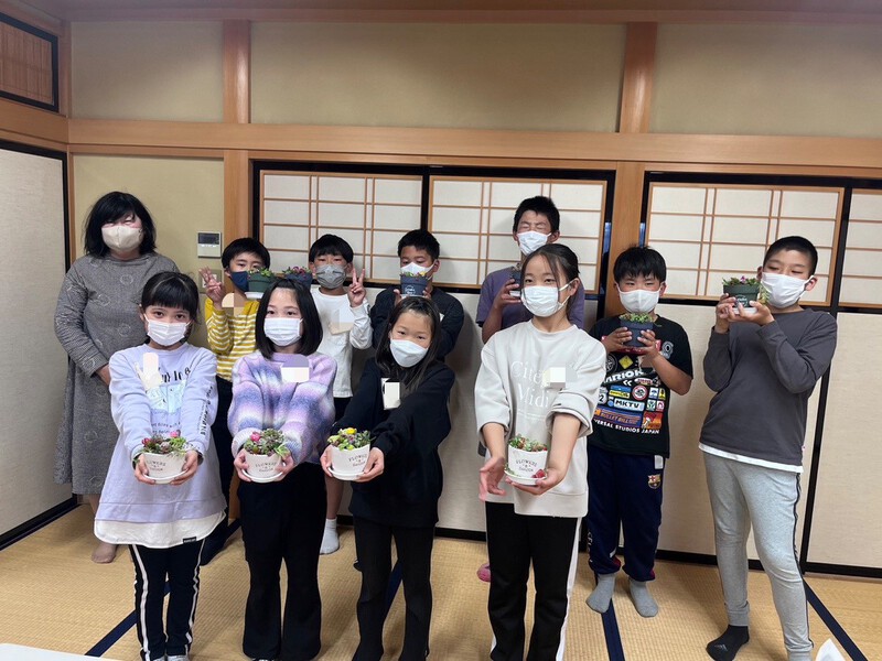 2022春休みわくわく寺子屋～１日目～寄せ植え講座