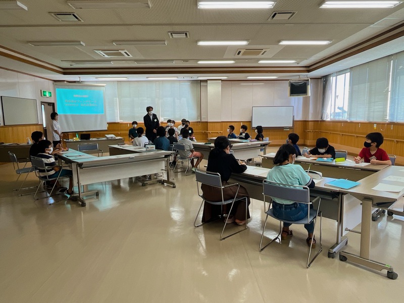 第2回よのなか塾〜大人と話そう〜 社長さんと大学生