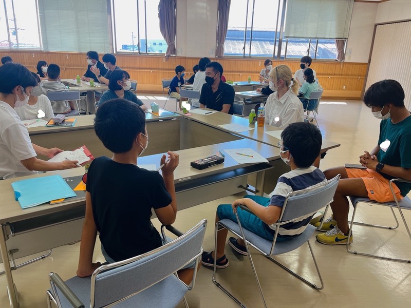 第2回よのなか塾〜大人と話そう〜 社長さんと大学生