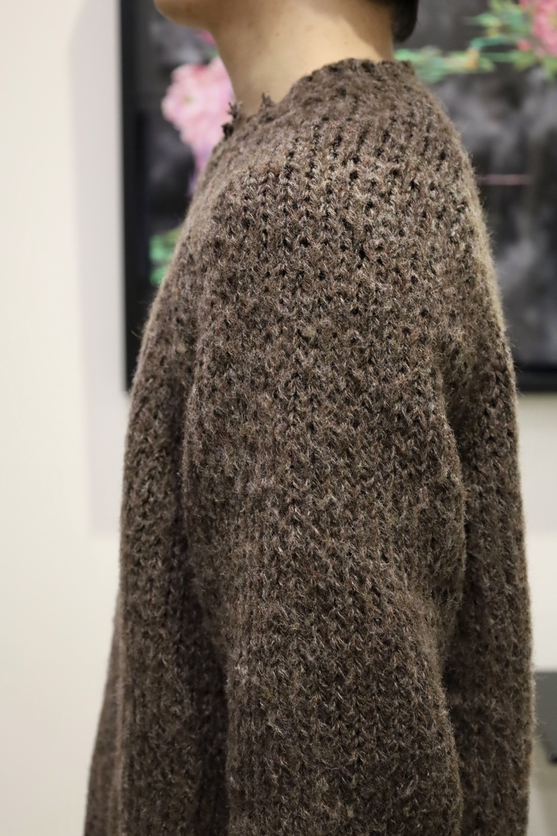NAHYAT Damaged Hand-Knit