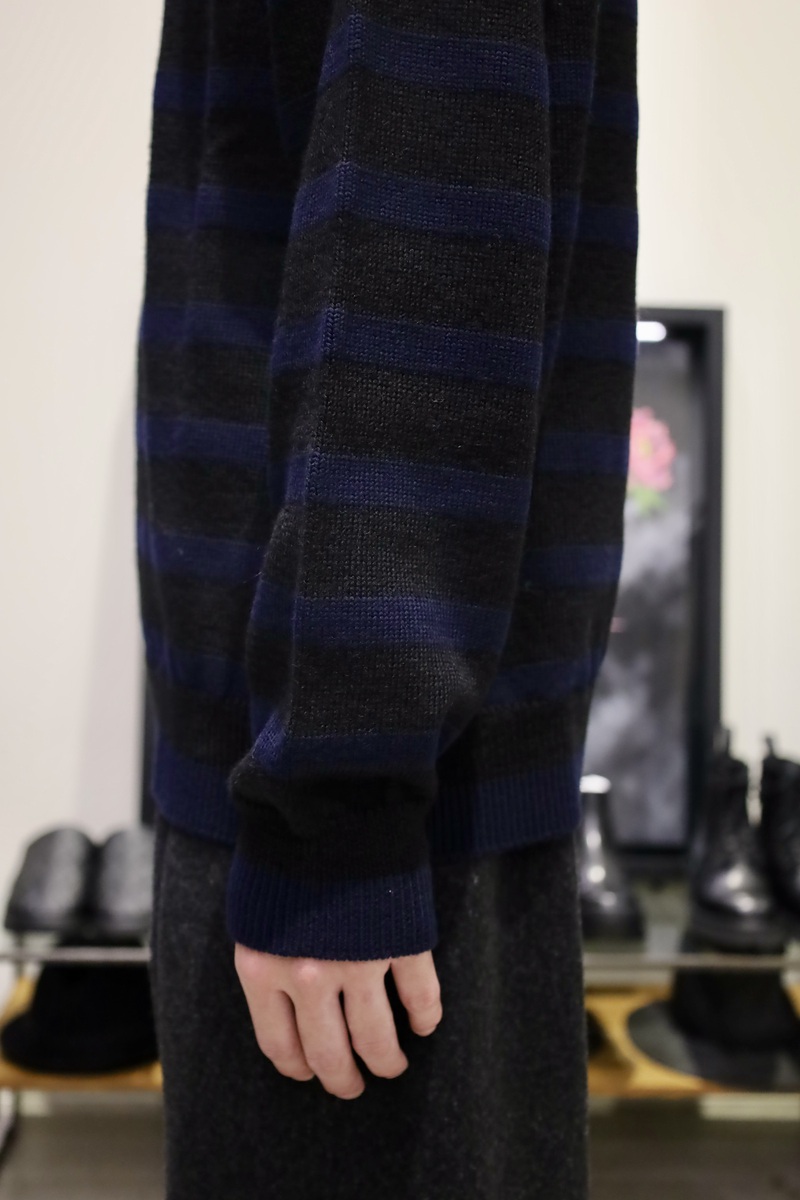 Alpaca/Wool Inside-Out Border Knit NAVY×BLACK