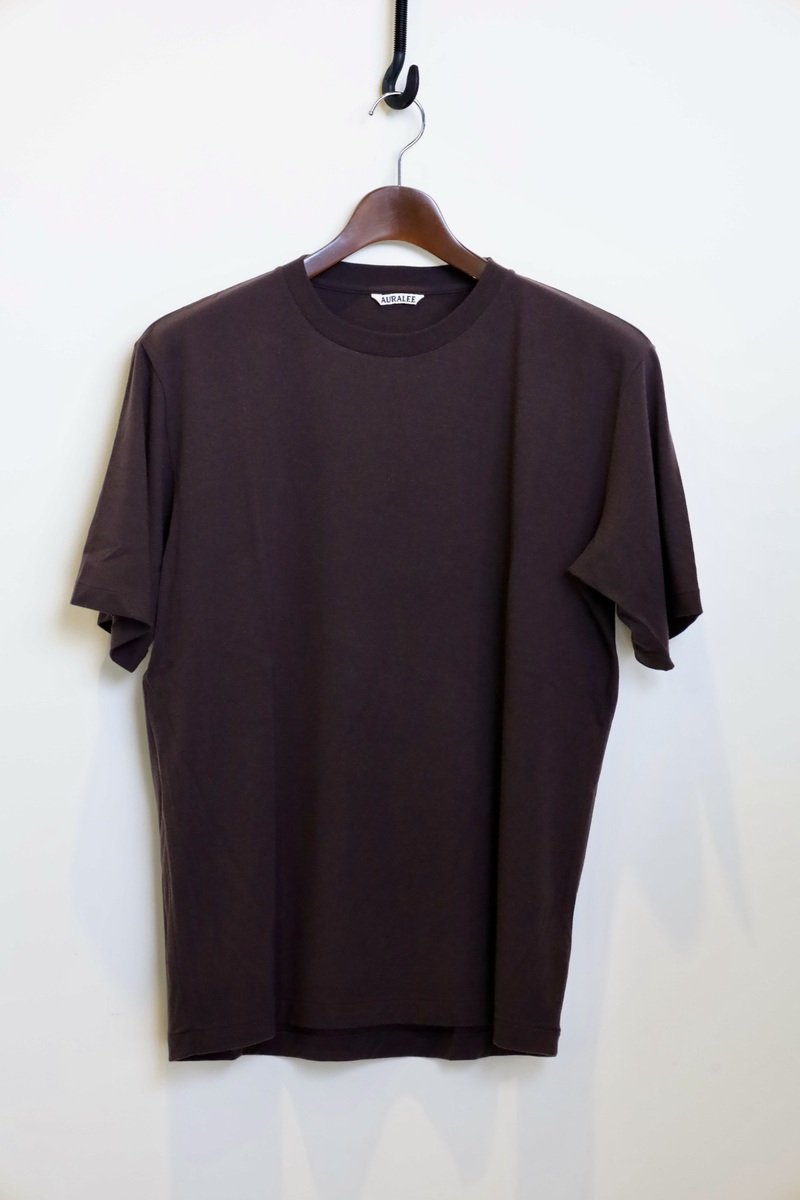 売れ筋 TシャツをUP！！