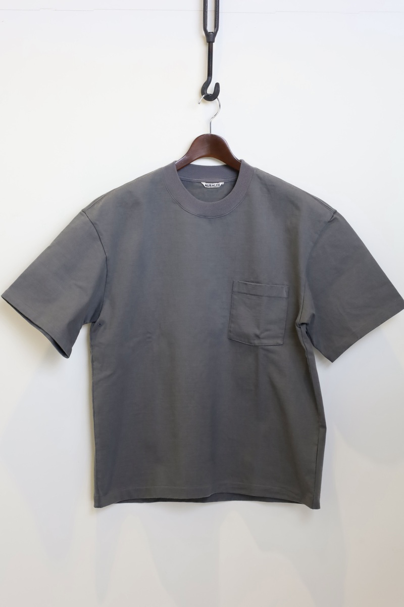 売れ筋 TシャツをUP！！