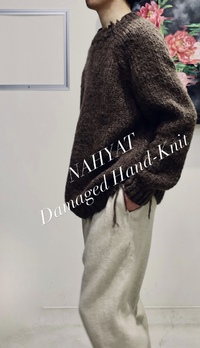 NAHYAT Damaged Hand-Knit