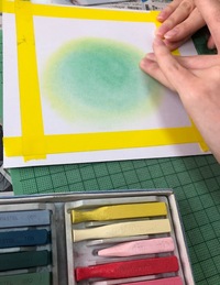 絵描き歌のように簡単で、必ず完成するパステル和アートなんですよ♪