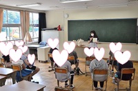 和地小学校へ、未来授業を行いました(6/17)絵本作家のお仕事＆夢の実現について☆