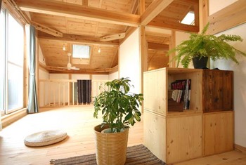 【Ｍｏｋｕｙｏｋｕ】　Ｐｈｏｔｏ-003