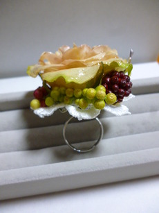 本物お花の指輪