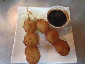 男性人気！うずらの卵の串揚げ